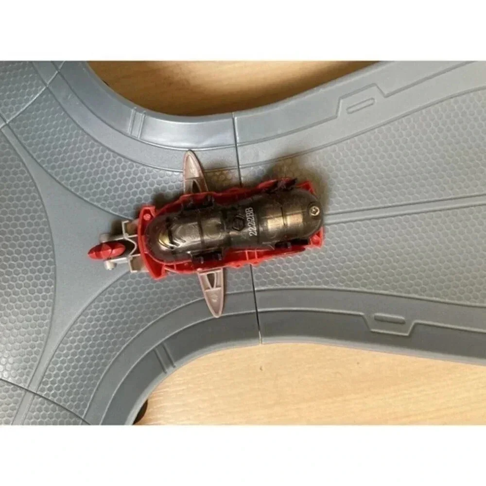 HEXBUG Warriors Battle‎ Stadium Caldera vs Tronikon Playset with Two Bugs​​